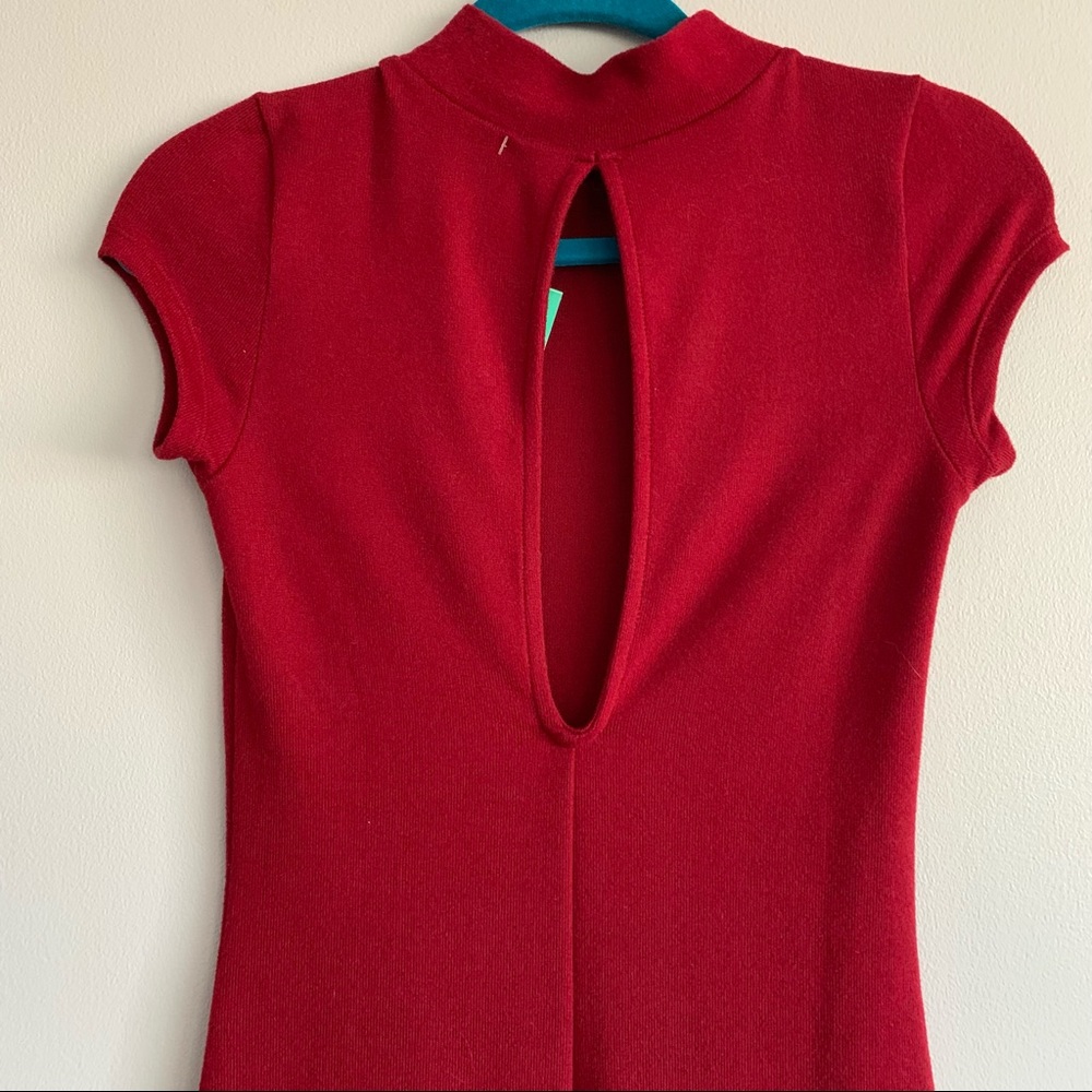 RED DRESS - Picture 6 of 6